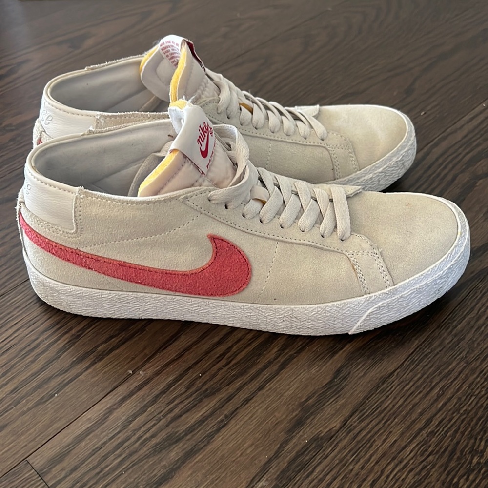 Nike SB Blazer Chukka (Size 9.5)